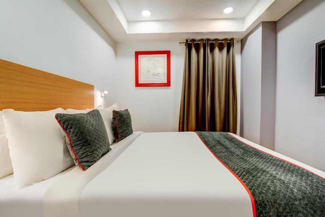 Готель Oyo Townhouse 115 Patel Nagar Нью-Делі Екстер'єр фото